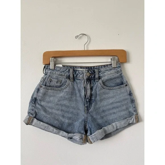 PacSun Women's Light Wash Mom Jean Shorts – Size 24 - Picture 1 of 4